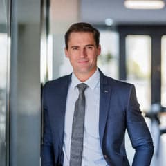 Dr. Simon Ritchie, MD